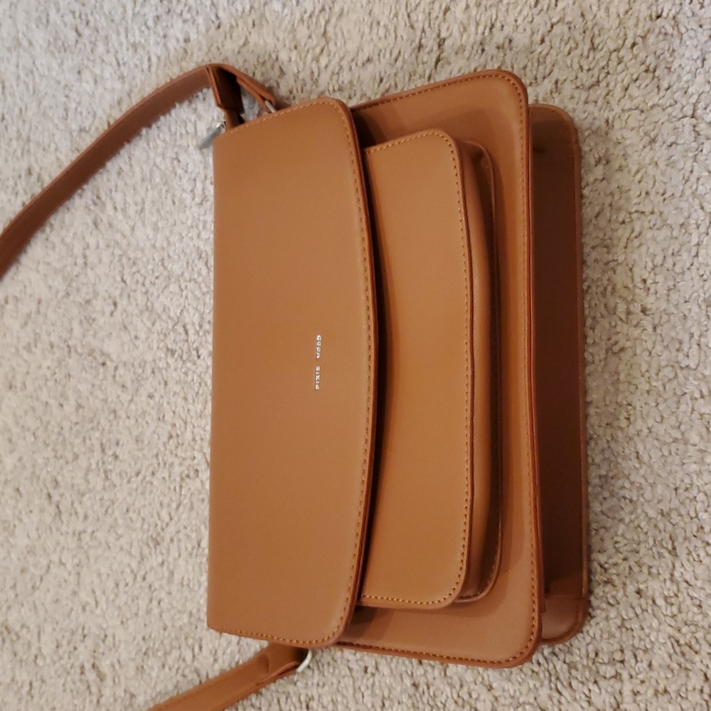 Pixie Mood Elegant Tan Crossbody Bag - Picture 8 of 8